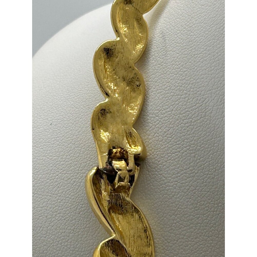 Vintage TRIFARI Gold Tone Black Enamel Modernist Leaf Link Collar Necklace 1980s - Picture 13 of 14